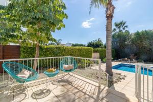 Villa Matheos - Elegant 3-BR Retreat near Coralia Beach