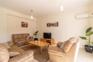 Villa Matheos - Elegant 3-BR Retreat near Coralia Beach