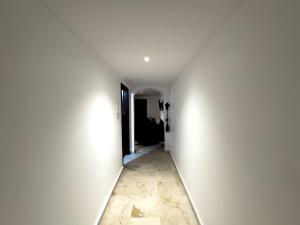 Majorelle Apartment 1- Bedroom 1-Terrace Centre