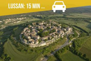 Appartements Ulysse, Appartement Spacieux au Centre Historique d'Uzes en rez-de-chaussee avec exterieur, proche parking des Marroniers : photos des chambres
