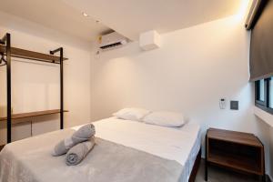 Ll 203 4BR 4Bath Apartment close to lleras park - Poblado - Medellín