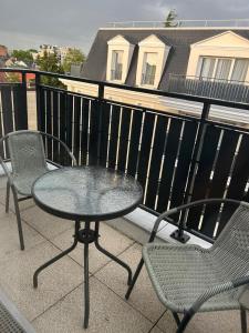 Appartements Appartement cosy T2 avec balcon proche de CDG et de Paris : photos des chambres