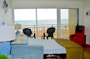 Daytona Oceanfront Coastal Bliss