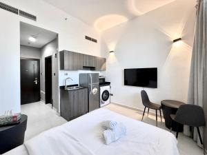 Al Manara Classic Deluxe Sheikh Zayed Studio