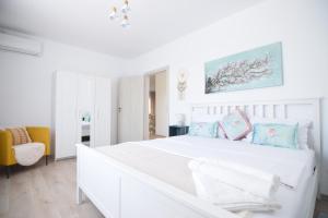 Mango 65 Apartment Olimp - Sara Sea View