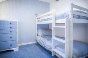 Penthouse At The Mews - 2 Bed Apartment - Tenby