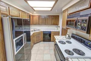 Aspen Creek #204 Near Golf Fishing & Hiking