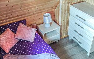 Two-Bedroom Holiday Home In Podamirowo