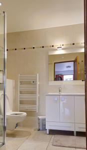 Studio meublé-Juan Pins-Logt3