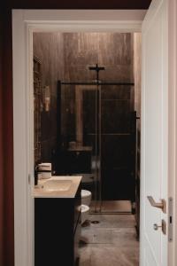 Florence Casina Art Riverside Residence