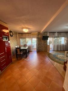 Centerside Apartment