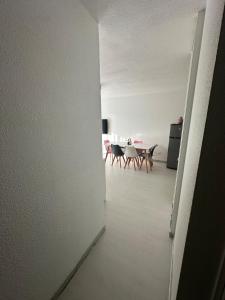 Appartements Superbe appartement en residence avec piscine : photos des chambres