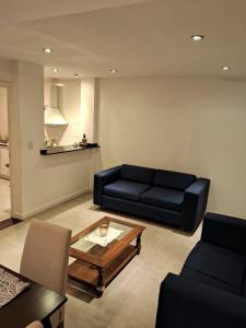 Amplio y céntrico departamento