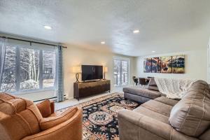 Charming 3 BDR for 8 in the Heart of the Rockies