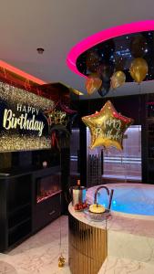 Jacuzzi Glass-House Wislane Tarasy with Sauna and Parking