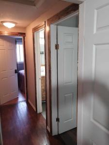 Cozy beautiful 3 bedroom townhome