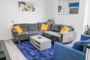 Entire Home For Large Groups, Families, Contractors