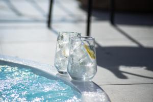 Petit Filippe Lux Ionian Aura by Keyplanner