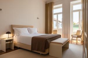 Deluxe  Double or Triple Suite with Street View room in Charming House Cedofeita