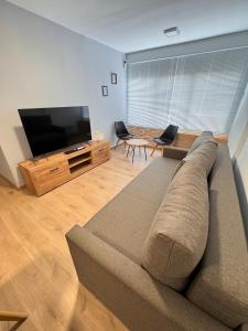 Nice apartment 150m from the beach with parking