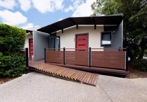 Airport Tourist Village Melbourne