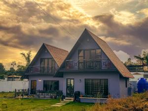 Piece Of Heaven Cabins