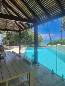 The Beach Villa on Newell Beach