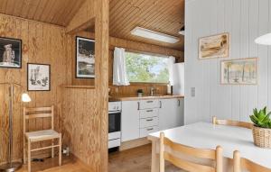 Holiday Home Løvsangervej Dronningmølle Iii
