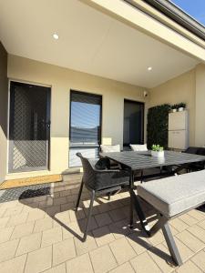 38 Suburban Retreat 3BR 2BA BabyFriendly