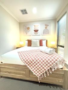 38 Suburban Retreat 3BR 2BA BabyFriendly