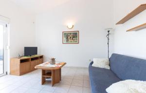 Awesome Apartment In Baska Voda 