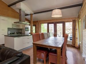 Chalet in Manhay for 9 Person