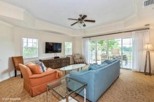 3 Bedrooms 3 Bathrooms Re7602-201Cc
