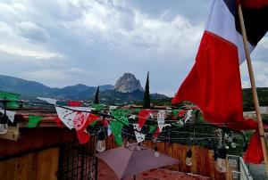 Casa con vista a la peña Casa Rocani