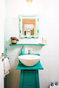 Lo de Sara. Casa pequeña al pie del cerro