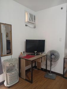 Nikkis cozy home makati