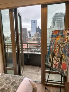 Upscale Penthouse with Gym Parking near MGH TUFTS