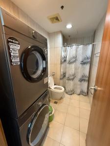1 Bedroom Condo near US Embassy and St Lukes Medical Clinic