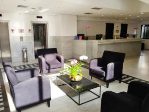 Hampton Park, Great Location