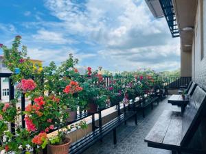 SemRock Hotel