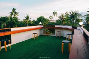 Sleepbox Hostel Suratthani