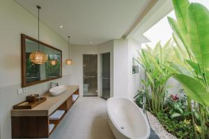 Arpana Luxury Private Pool Villas