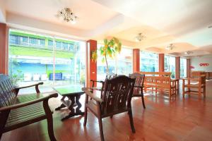 OYO 410 Diamond Boutique Hostel