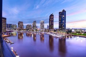 Free Parking 2Br2Ba1S Apt Docklands 883-5