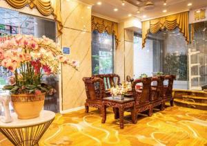 Truc Huyen Hotel