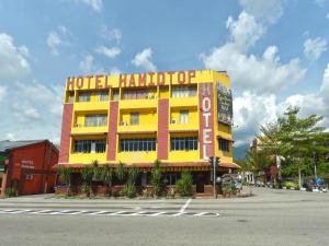 Super OYO Capital O 90659 Raintown Timbers Hotel