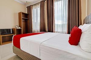 OYO 92023 Singgasana Cipelah Syariah