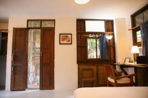 Baannoi Nornmuan retreat vacation rental & workshop Chiang Mai