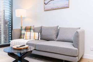 1Br1Ba1S Sophisticated Apt Southern Cross ASP-40 Gym Pool Sauna