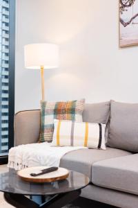 1Br1Ba1S Sophisticated Apt Southern Cross ASP-40 Gym Pool Sauna